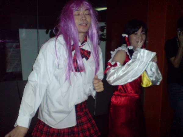 allhailtrap allhailtrap