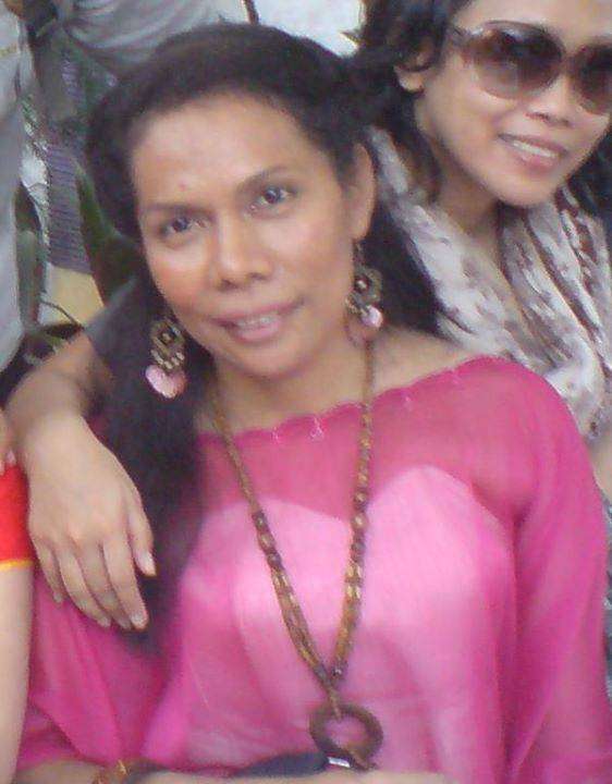 298324_285164391494936_71156011_n