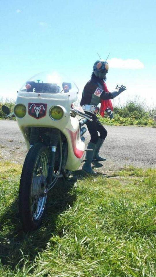 real-life-Kamen-Rider3-550x976