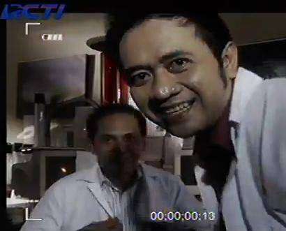 945674_660440313983382_1194455343_n