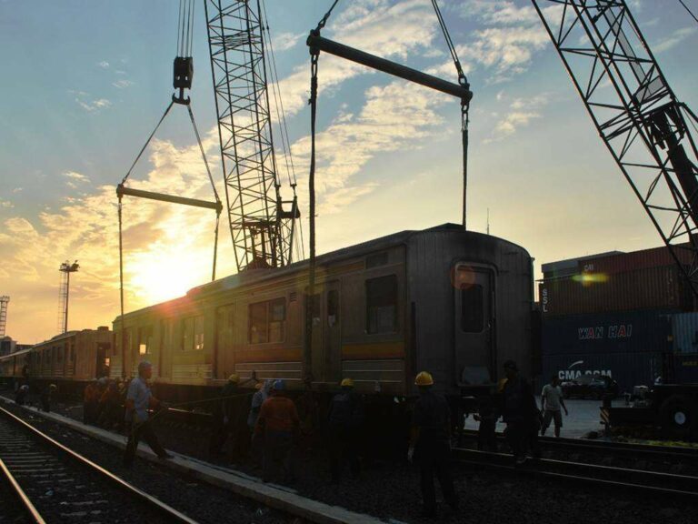 204-75 |Foto Oleh: Fasubkhanali