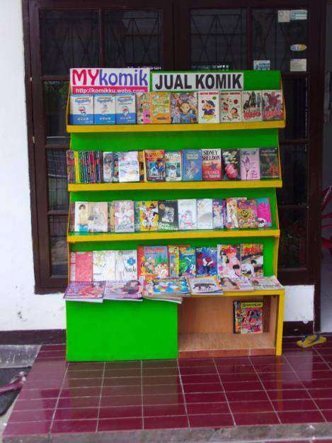 1288929472_135094366_2-YUNIEZ-KOMIK-Bekasi-1288929472