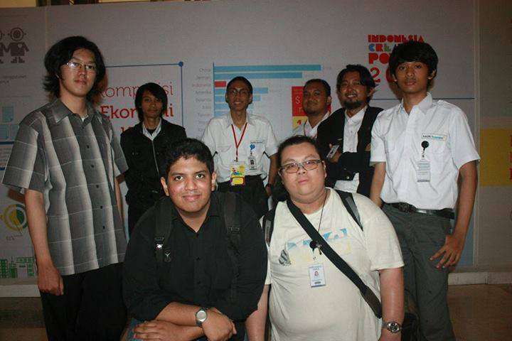 1450044_10201168333630954_1502179482_n