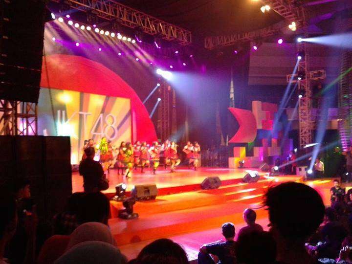 1457563_10201078105291383_347839381_n