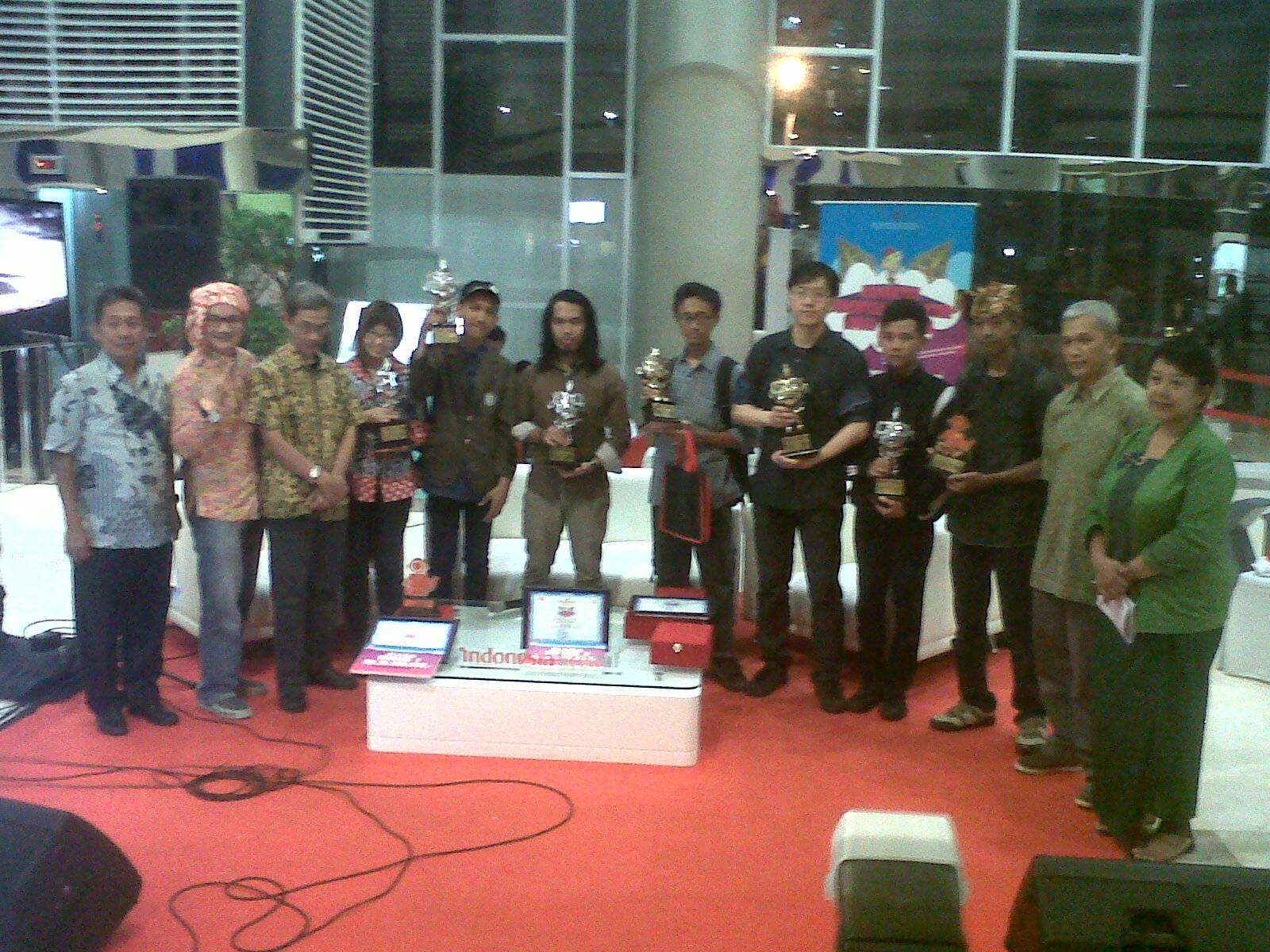 IMG04654-20131201-2109