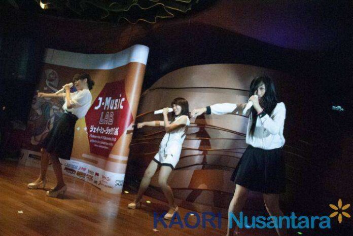 WebPict004