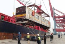 30 Unit KRL seri 205 eks-jalur Nambu Tiba di Jakarta