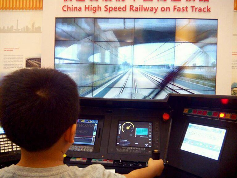 Simulasi Kereta Api | Foto oleh: Fasubkhanali