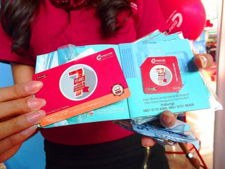 Kartu Multi Trip dan Stiker Multi Trip Edisi Khusus