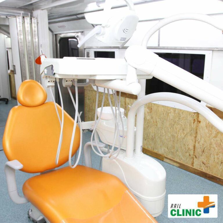 Ruang poli umum di Rail Clinic | Sumber: @keretaapikita (Instagram)