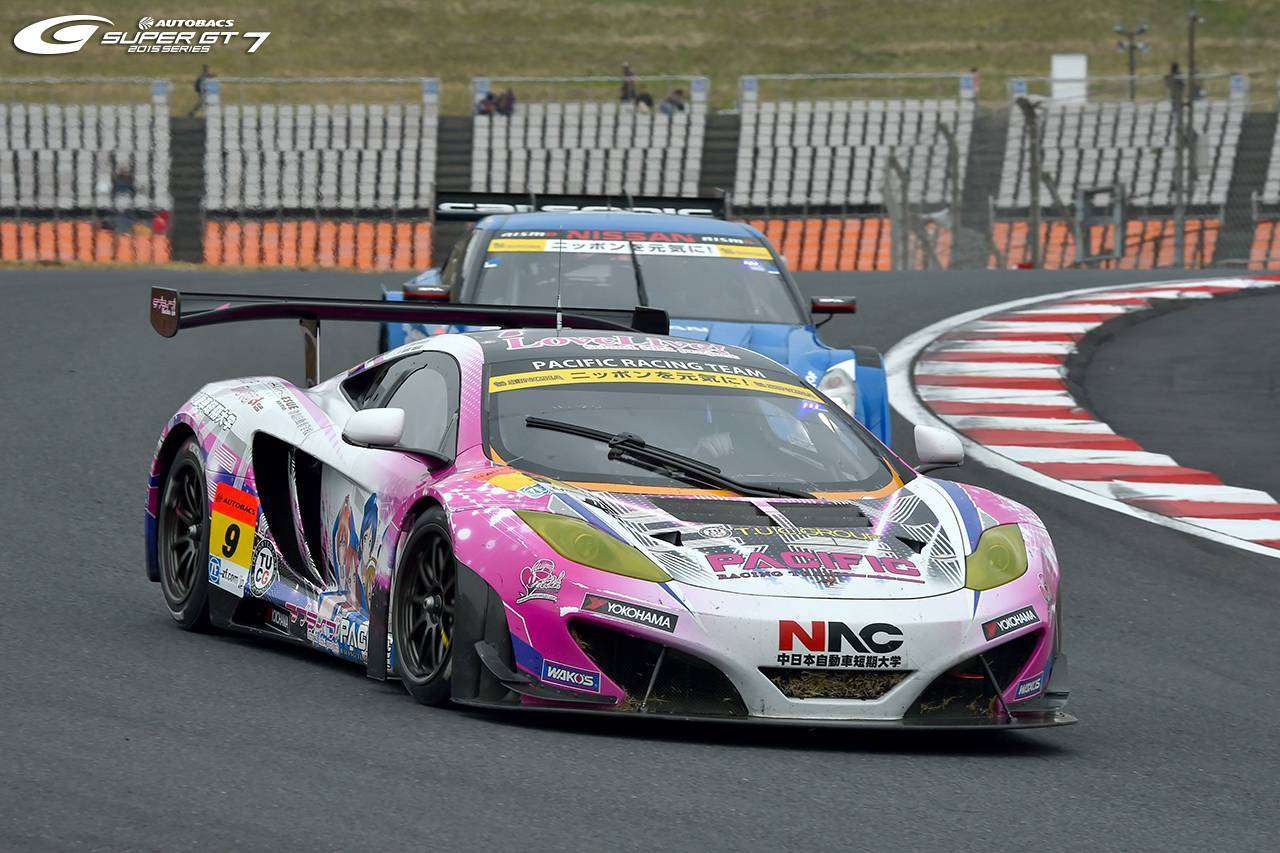 Pacific McLaren with .. #9 yang masih belum beranjak dari posisi papan bawah.