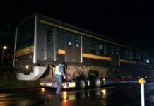 Akhirnya, Rangkaian KRL Seri 205 Jalur Nambu Terakhir Tiba di Niigata