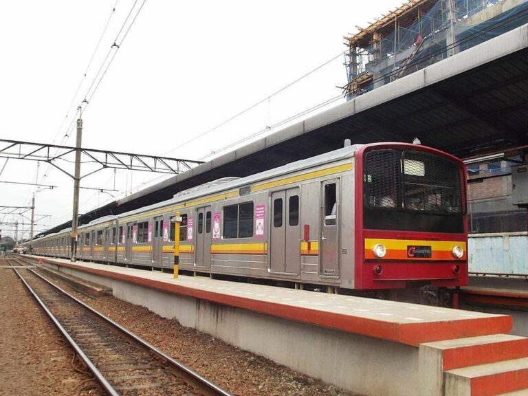 Saat singgah di Stasiun Jatinegara