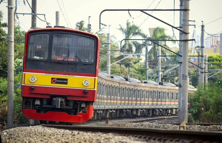 KRL Seri 205 formasi 10 kereta, rangkaian 205-143 