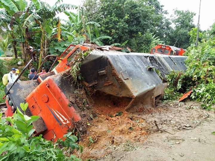 Ai7vNOjOvt5f-KZPJdyLNo5nUm8xNl5_ICHgCcC92Act