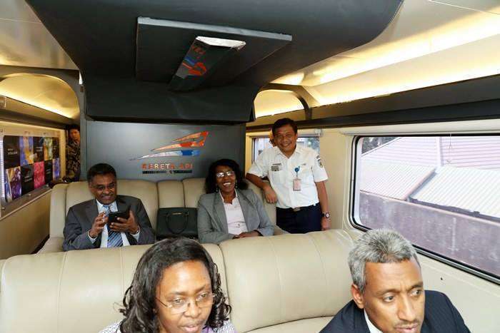 12974470_1327654303916511_2364037522026525181_n