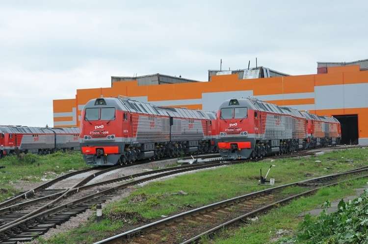 Lokomotif Diesel 2TE25KM | Foto: Transmashholding