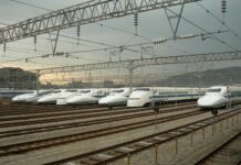 Kunjungan Ke Dipo Shinkansen Hakata