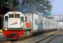 KAI Divre 1 Sumut Uji Coba Perjalanan KA Angkutan Barang Peti Kemas