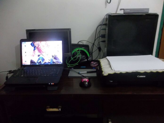 Meja Staff - Hafizh A.