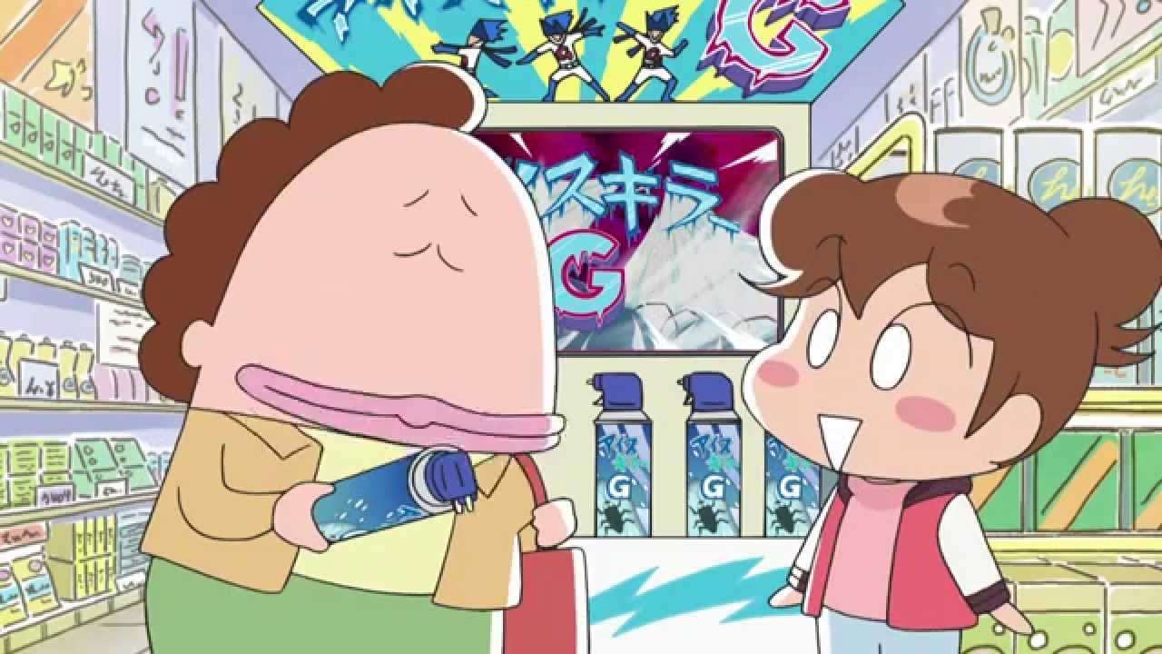 Sang ibu dan Mikan yang sedang mencari semprotan pembunuh kecoa (episode 1). (Shin-Ei / Asatsu DK / Kadokawa)