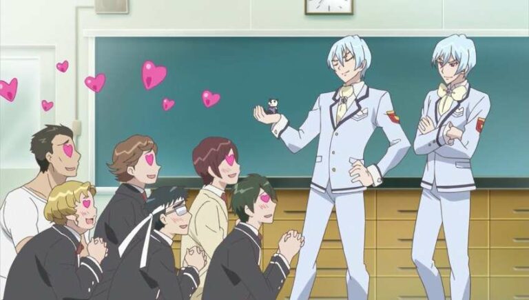 Akihiko dan Haruhiko berhasil menakhlukan para lelaki di Binan High