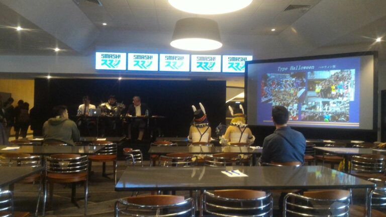 Japan Foundation, Consulate of Japan dan GOLDY sedang memberi panel tentang budaya jepang