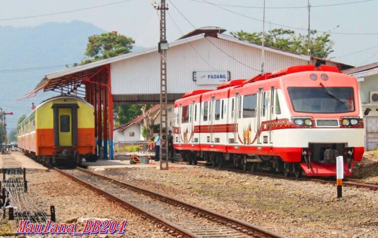 Railbus "Mak Buih" yang akan berdinas sebagai KA perintis | Foto: Maulana Nur Achsani