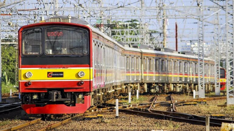 Rangkaian 205-142F , "percontohan" LED Display terdahulu | Foto: Farouq Adhari