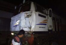 Ditabrak Truk, Lokomotif KA Malabar Anjlok di Sragen