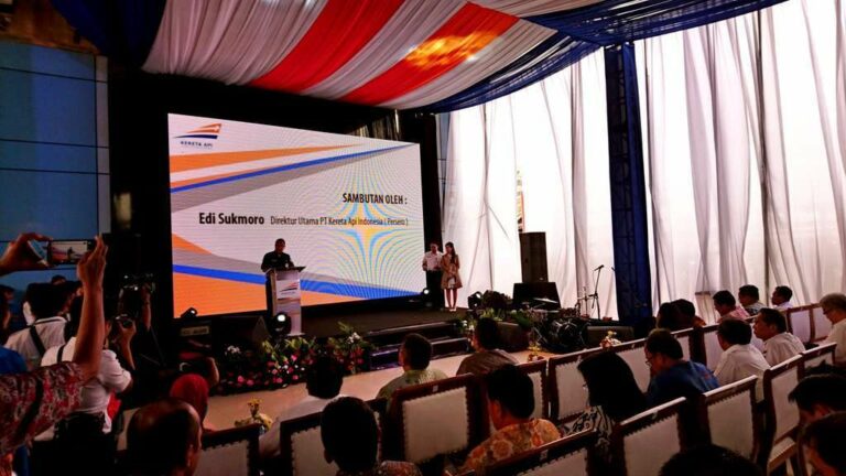 Sambutan Dirut PT Kereta Api Indonesia (Persero), Bpk. Edi Sukmoro, dalam acara Sinergi BUMN Penerbitan Kartu RAILPAY
