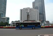 Transjakarta Juga Punya Bus Klakson Telolet