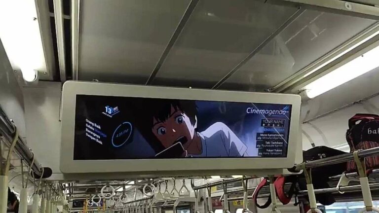 MacroAd melalui program CinemAgenda menyajikan trailer animer your name.