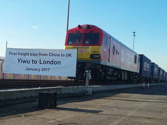 tn_gb-china-uk-train-banner-credit-yvonne_mulder