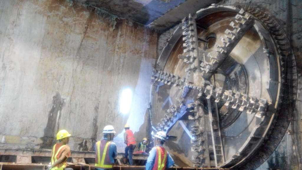 TBM Antareja II yang sudah melakukan pengeboran hingga Stasiun Setiabudi
