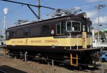 Lokomotif listrik tipe ED40, ED403 milik Gakunan Electric Railway (Wikipedia / Chabata K)
