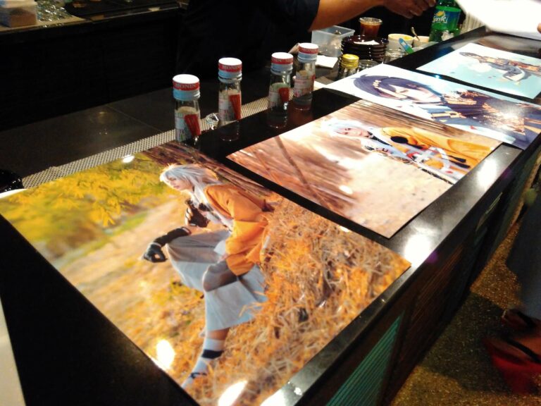 mempelajari sejarah pedang tradisional jepang di cosplay cafe rendezvous of swords - 1 HD Gallery | Kaori Nusantara 2025