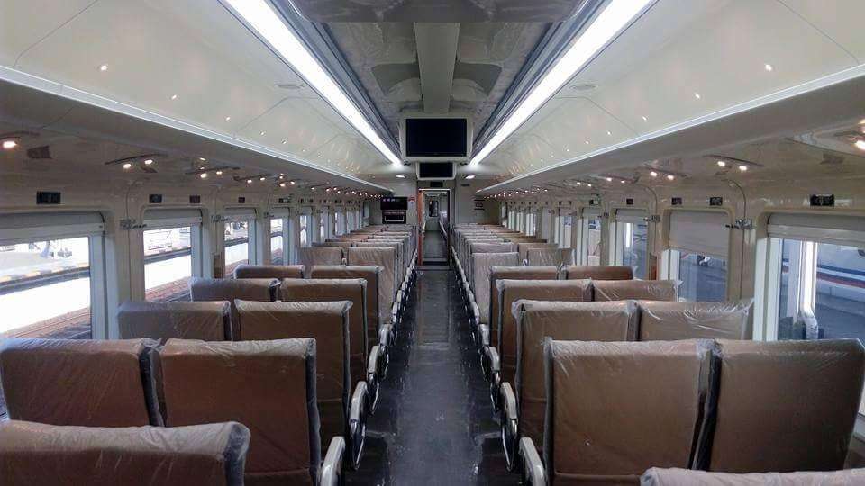 Interior kereta ekonomi premium terbaru KAI | Foto: Rio Prabowo