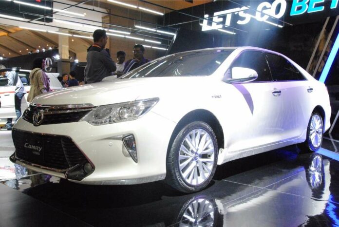 Toyota Camry Hybrid