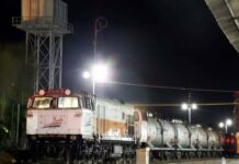 Ilustrasi KA Angkutan BBM