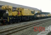 Crane KA Multitasker 1210 N Pesanan Kemenhub Tiba di Medan! Crane Kirow Multitasker 1210 N yang baru tiba di Medan | Sumber: Divre 1 Railfans
