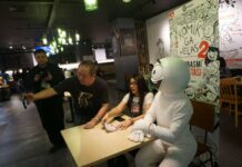 Geger! Perilisan Acara Komik Ga Jelas Dipenuhi Berbagai Hal yang Tidak Jelas!