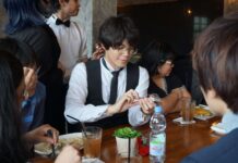 Cafe Spakling Kingdom Hadirkan para Prince Bagai Di Film Disney