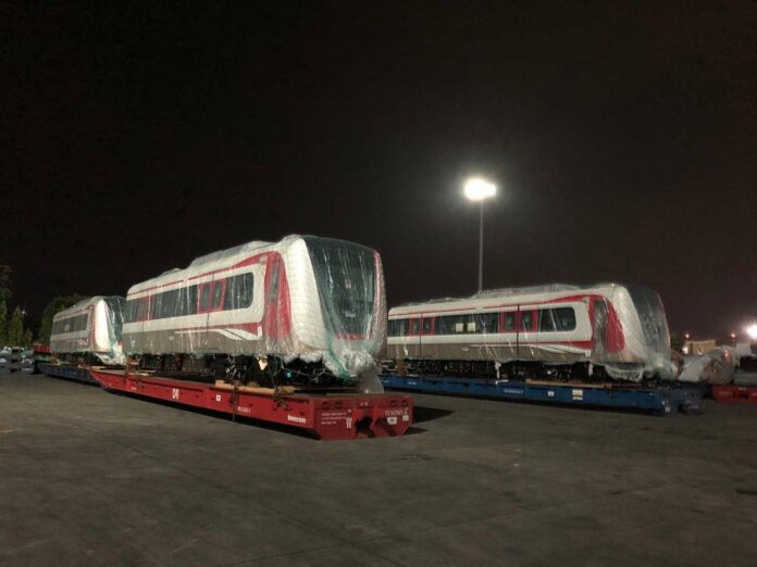 IMG-20180714-WA0035 Rangkaian Kereta LRT Jakarta Tiba Seluruhnya