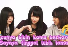 Setelah Ayam Geprek, Sayaya JKT48 Kini Makan cemilan sayaya makan lemper