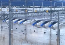 Pasca Topan Hagibis, Depo Shinkansen Nagano Terendam Banjir Tangkapan layar dari video yang beredar mengenai banjir di depo Nagano (Twitter/@juliokart)