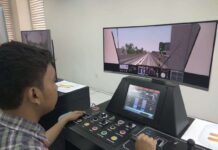 Kami Mencoba Simulator Kereta dan Melihat Pusat Kendali LRT Jakarta