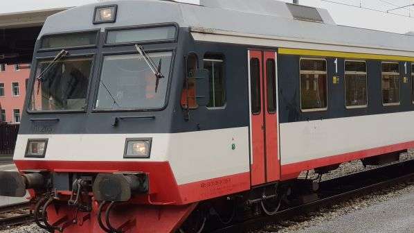 NPZ-2 kereta api swiss