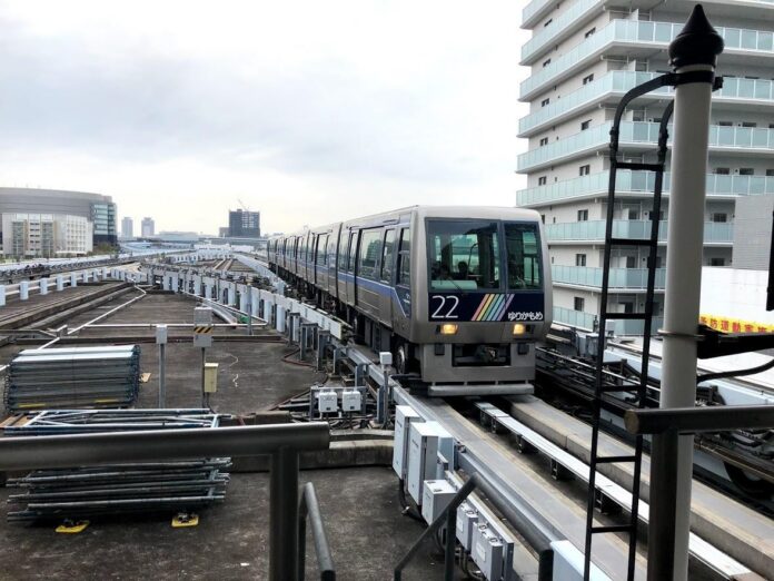 yurikamome-lrt