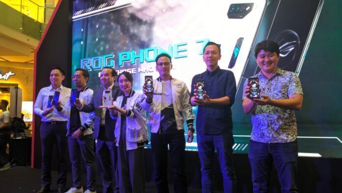 ROG Phone 7 ROG Phone 7 Consumer Launch Event